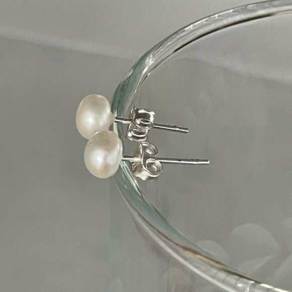 FAS 925 Sterling Silver Thailand Real Pearl Earrings Butterfly Closure - Picture 4 of 6